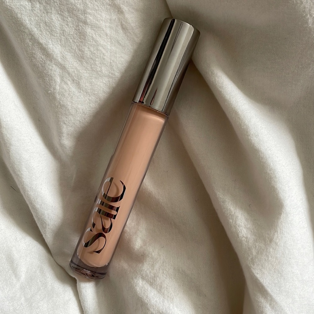 Saie Hydrabeam Concealer - shade 2